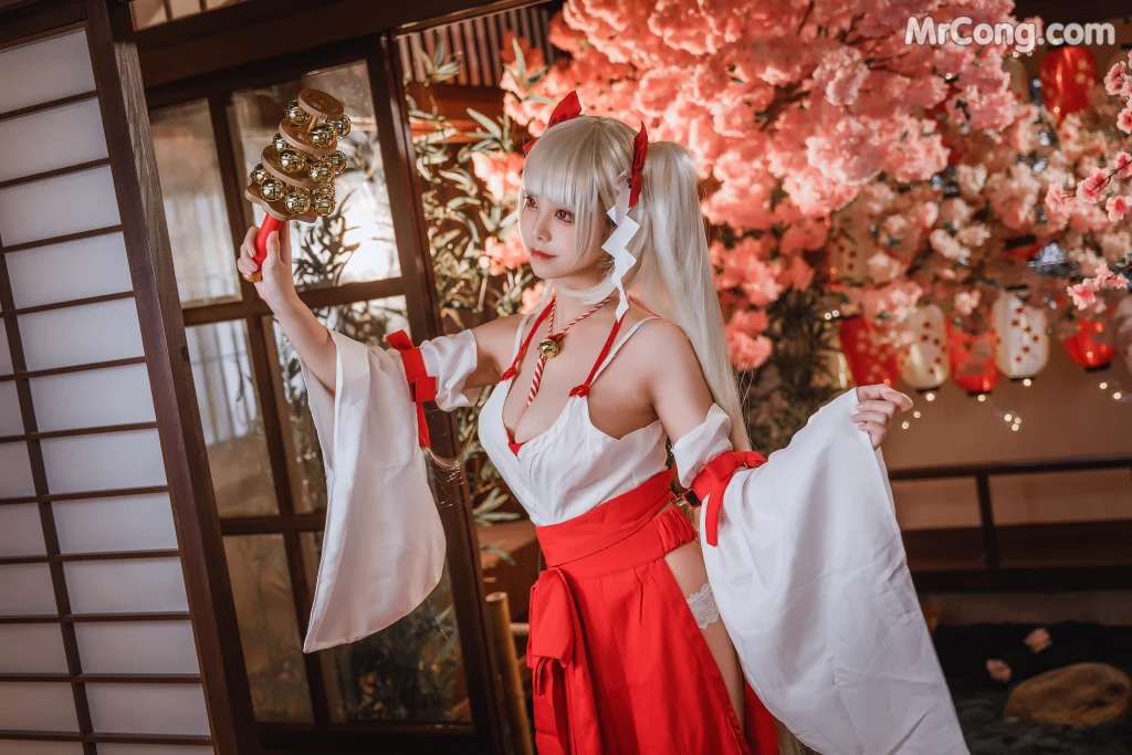 Coser@蜜汁猫裘 Vol.084: 可畏巫女 (50 photos + 4 videos) – Page 2