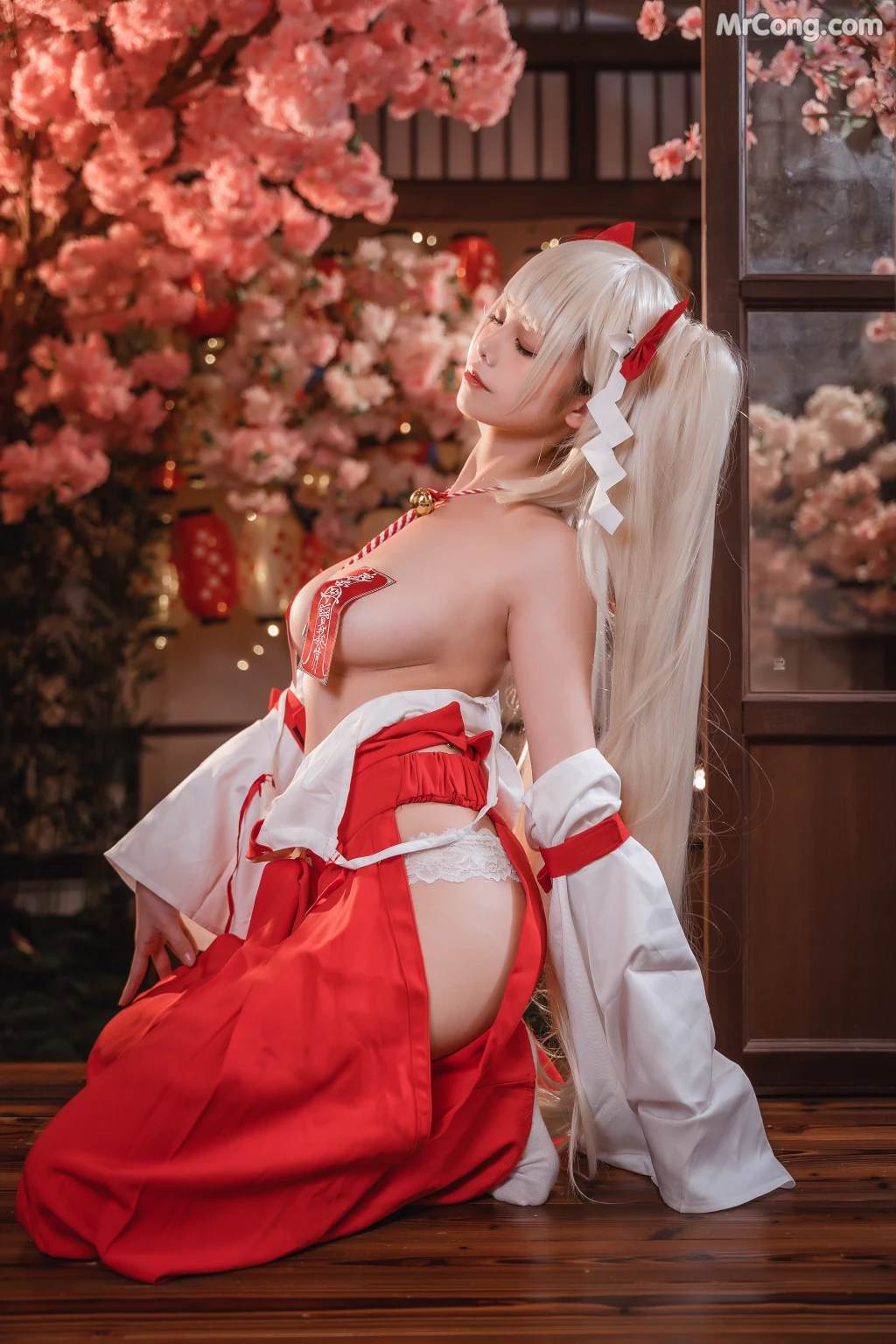 Coser@蜜汁猫裘 Vol.084: 可畏巫女 (50 photos + 4 videos) – Page 2