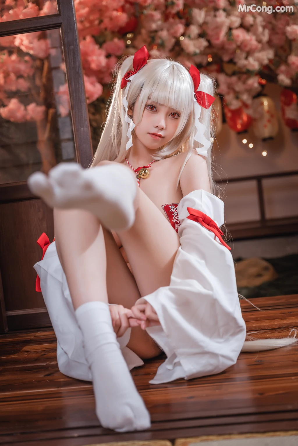 Coser@蜜汁猫裘 Vol.084: 可畏巫女 (50 photos + 4 videos) – Page 4