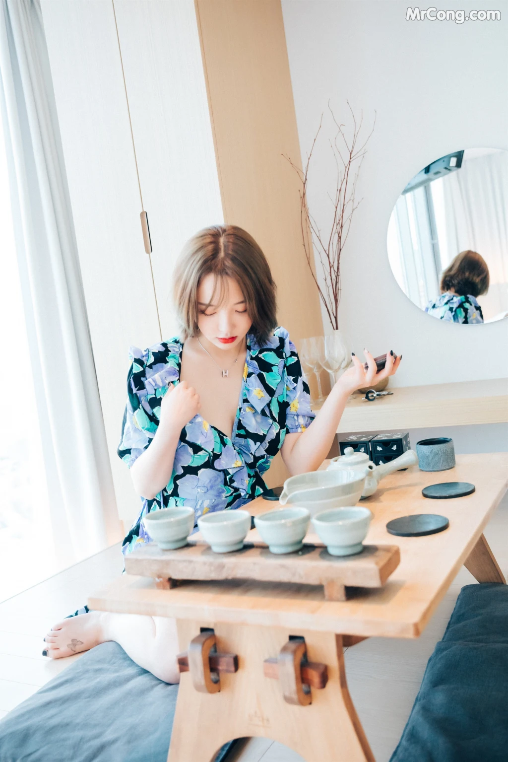 [Loozy] Son Ye-Eun (손예은): Lover in Hotel (133 photos) – Page 4