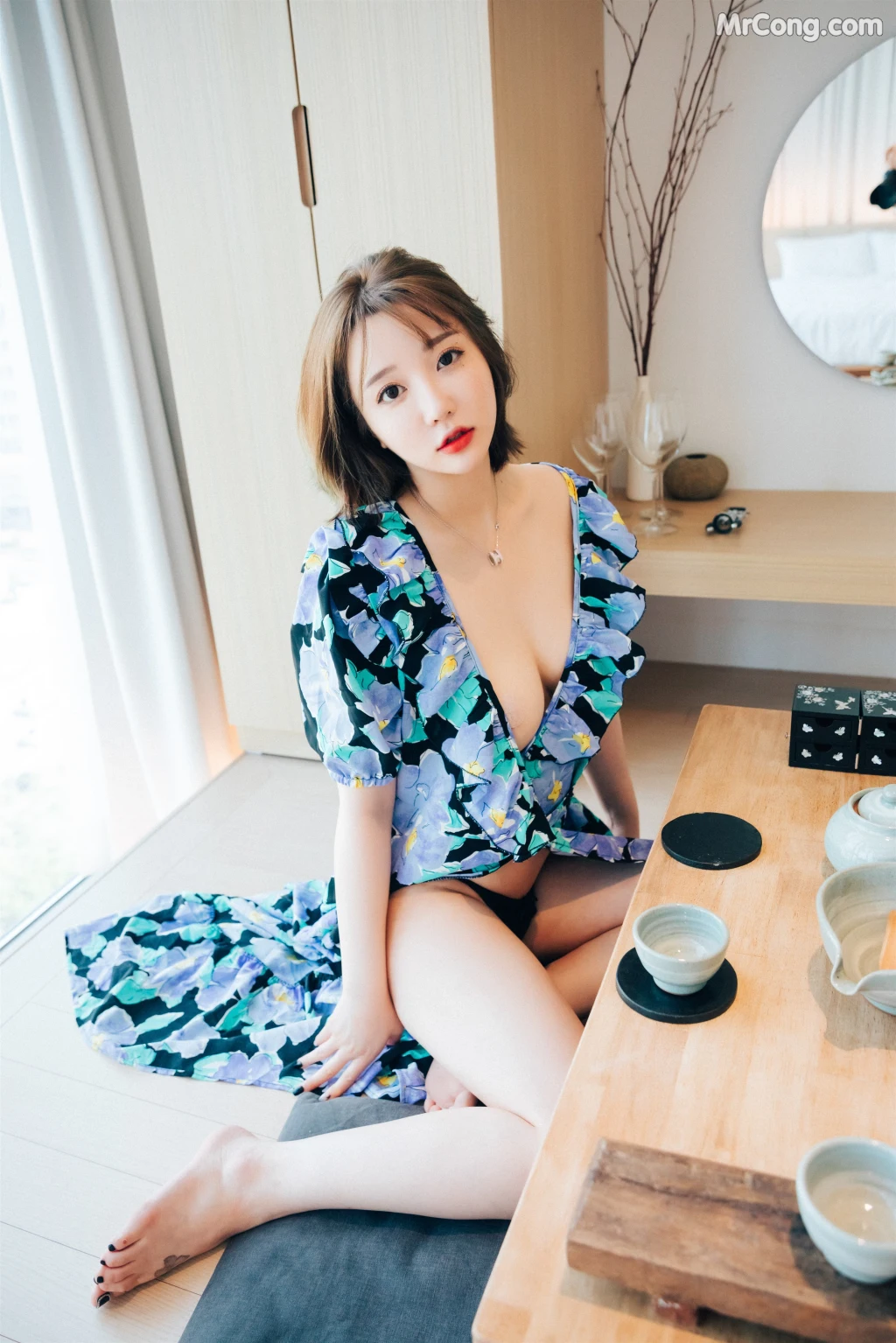 [Loozy] Son Ye-Eun (손예은): Lover in Hotel (133 photos) – Page 5