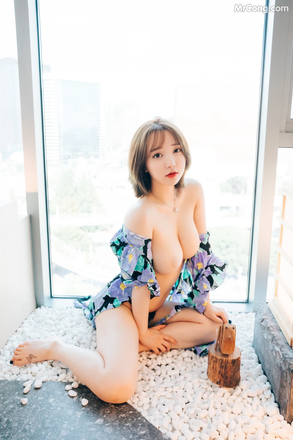 [Loozy] Son Ye-Eun (손예은): Lover in Hotel (133 photos) – Page 5