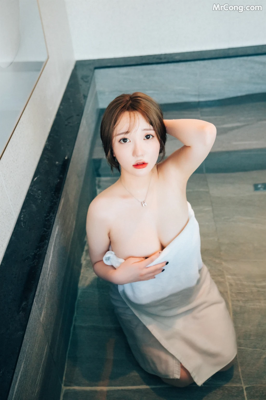 [Loozy] Son Ye-Eun (손예은): Lover in Hotel (133 photos) – Page 13