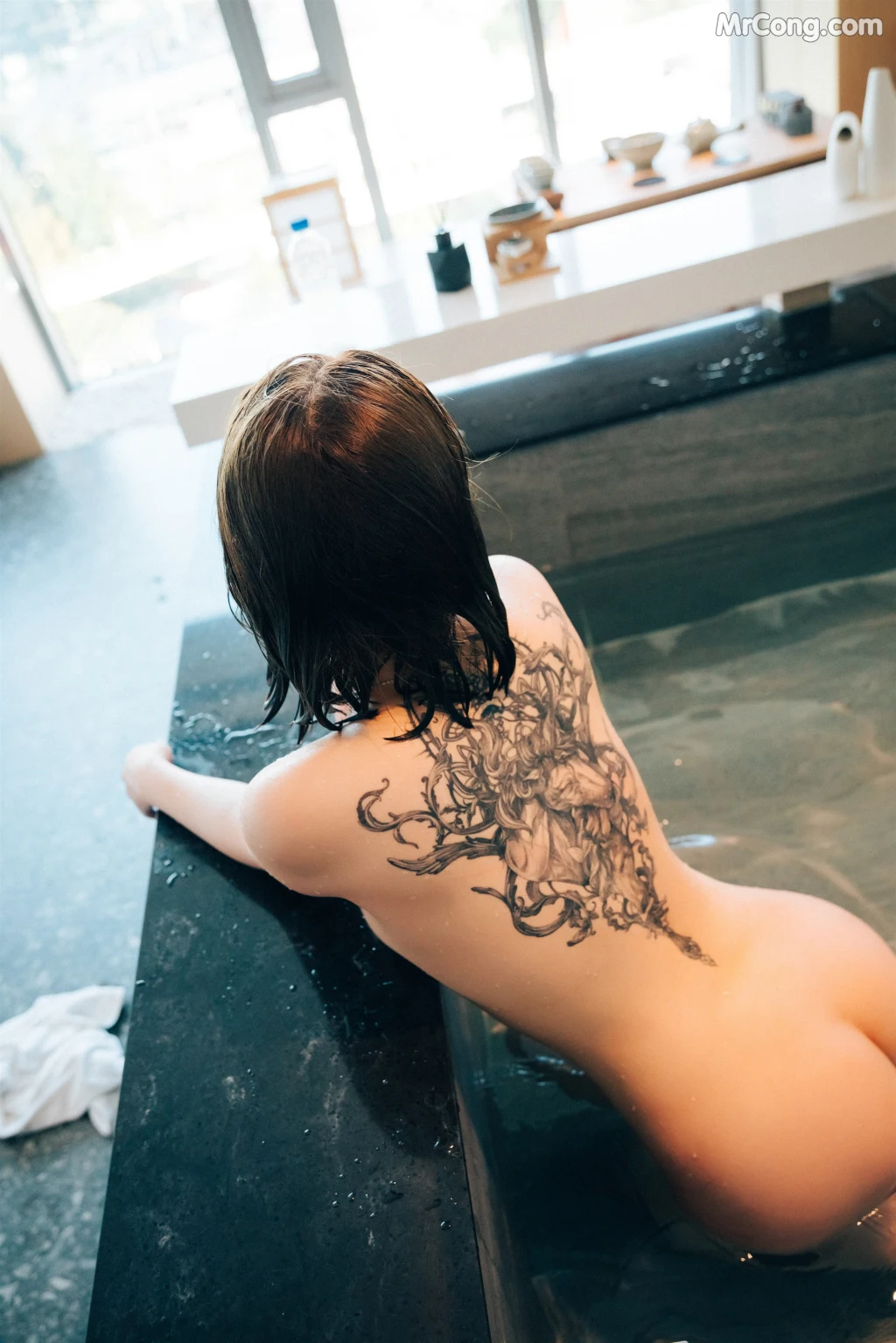 [Loozy] Son Ye-Eun (손예은): Lover in Hotel (133 photos) – Page 14