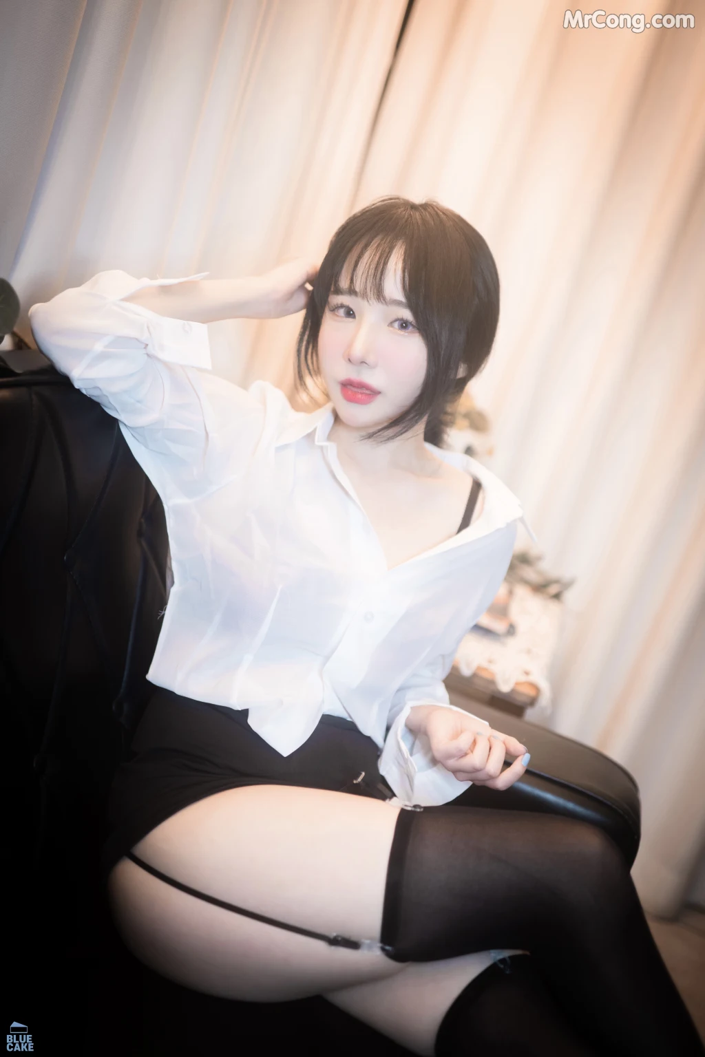 [BLUECAKE] Yeji (예지): Cat Play (68 photos)