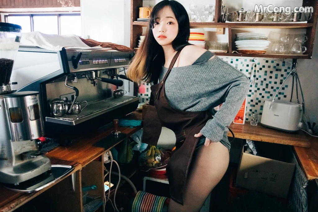 [Loozy] Bambi (밤비): Cafe Alba (179 photos)