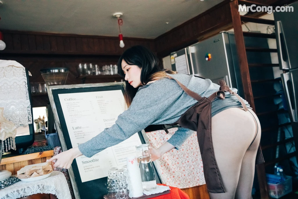 [Loozy] Bambi (밤비): Cafe Alba (179 photos) – Page 3