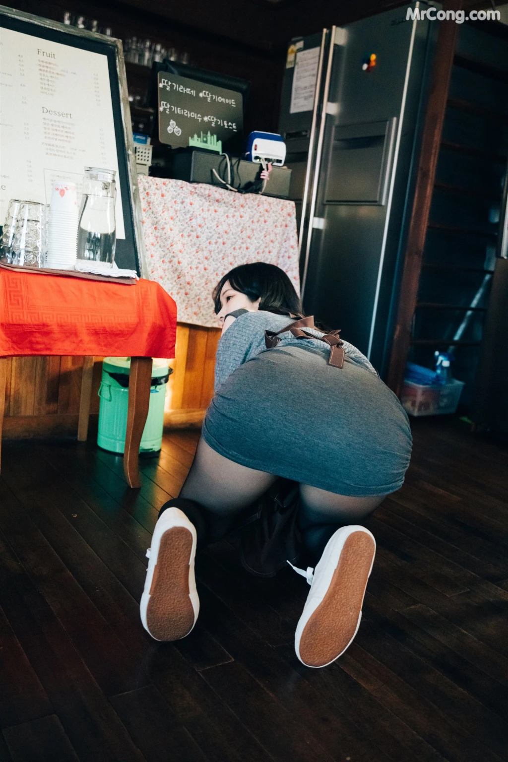 [Loozy] Bambi (밤비): Cafe Alba (179 photos) – Page 4