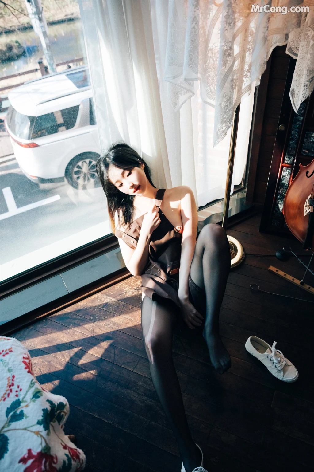 [Loozy] Bambi (밤비): Cafe Alba (179 photos) – Page 6