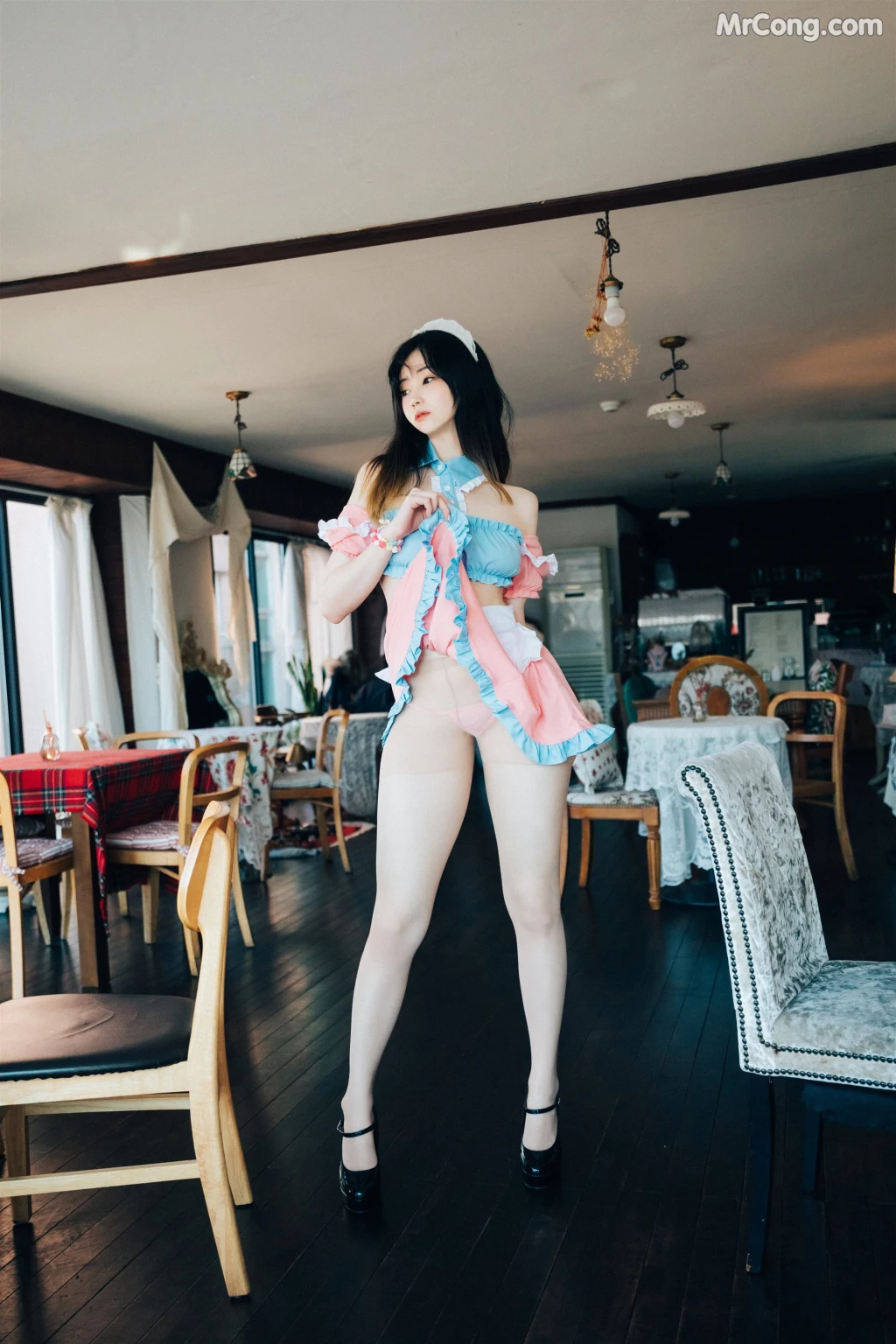[Loozy] Bambi (밤비): Cafe Alba (179 photos) – Page 12