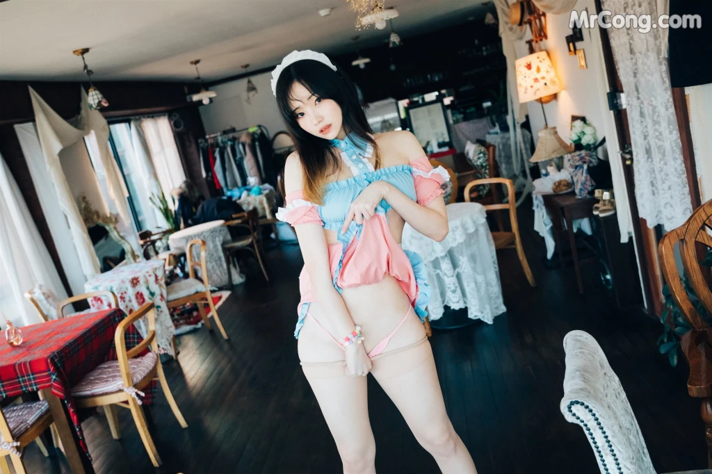 [Loozy] Bambi (밤비): Cafe Alba (179 photos) – Page 12