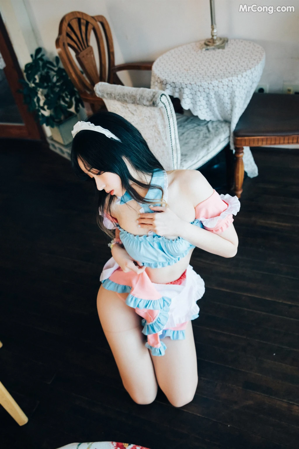 [Loozy] Bambi (밤비): Cafe Alba (179 photos) – Page 13