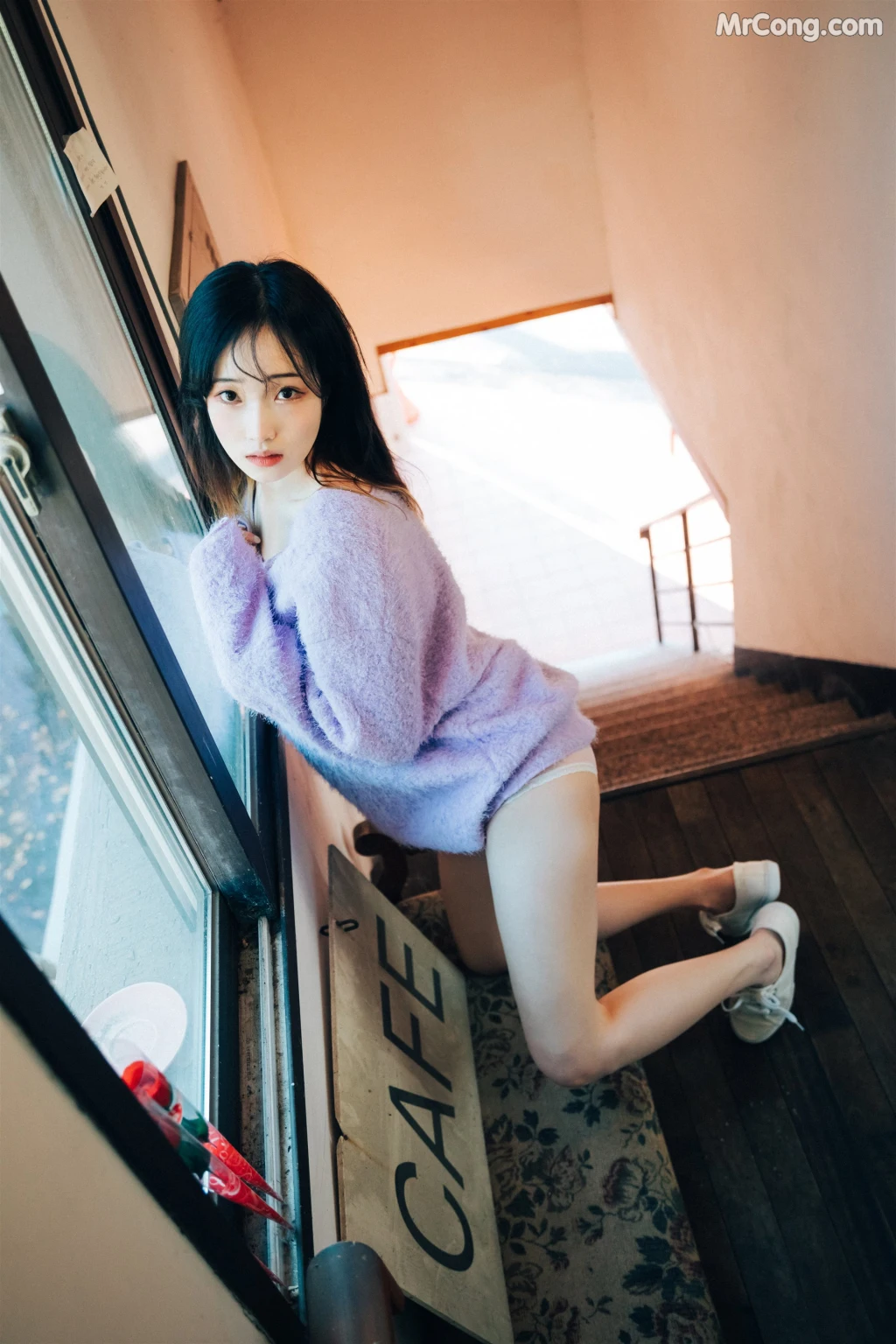 [Loozy] Bambi (밤비): Cafe Alba (179 photos) – Page 15