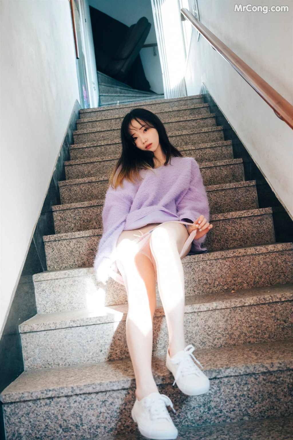 [Loozy] Bambi (밤비): Cafe Alba (179 photos) – Page 15