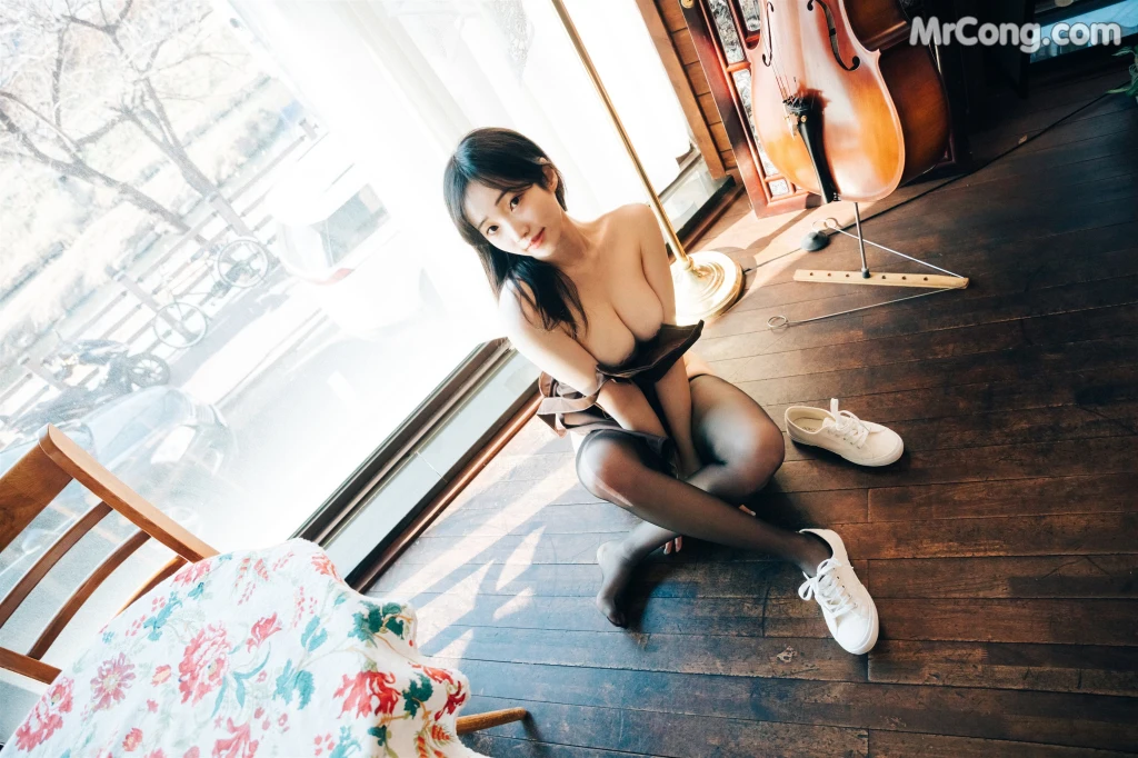 [Loozy] Bambi (밤비): Cafe Alba (179 photos) – Page 18