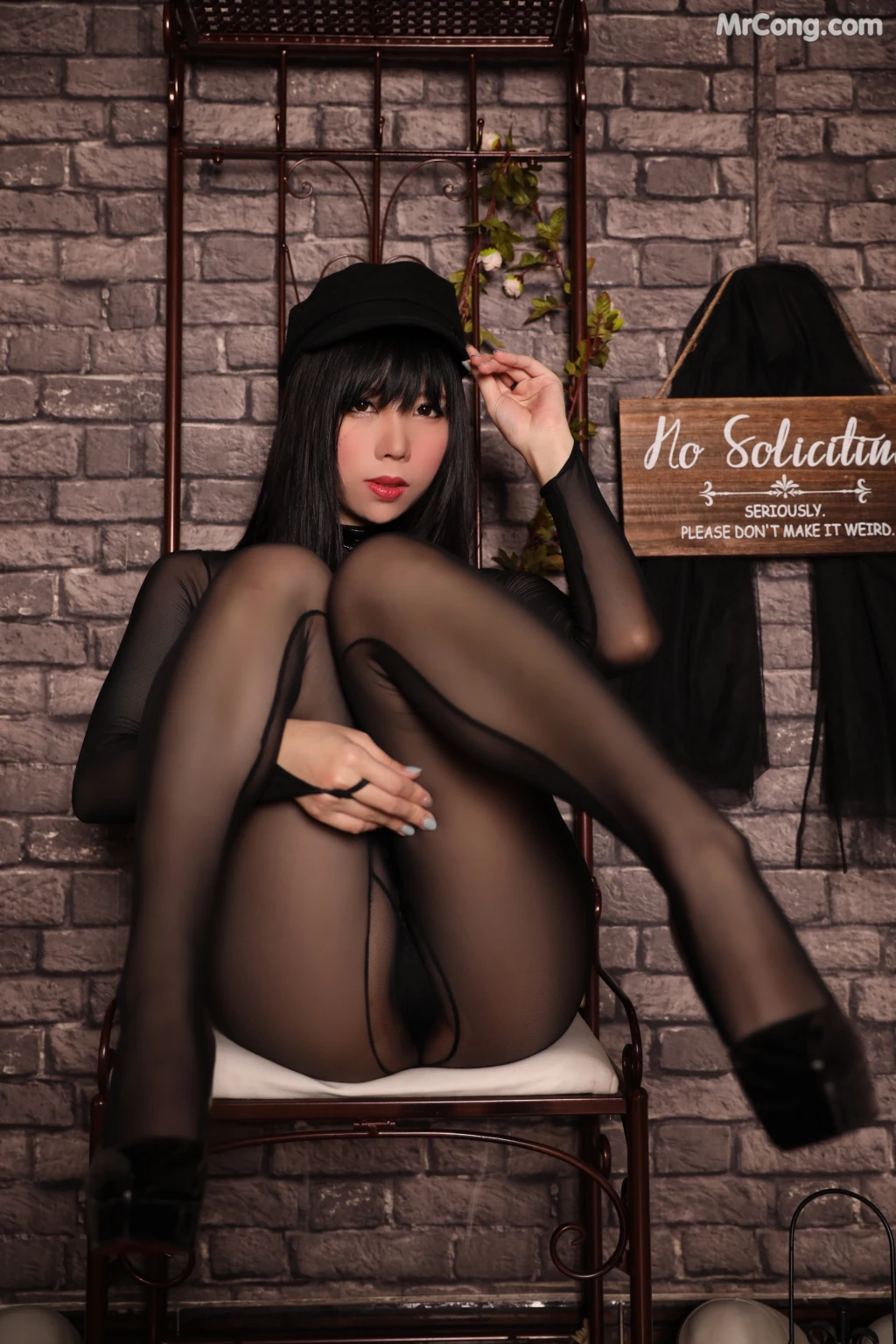 Coser@Kano Nozomi (鹿野希) Vol.03: 黑丝套装 (151 photos) – Page 6