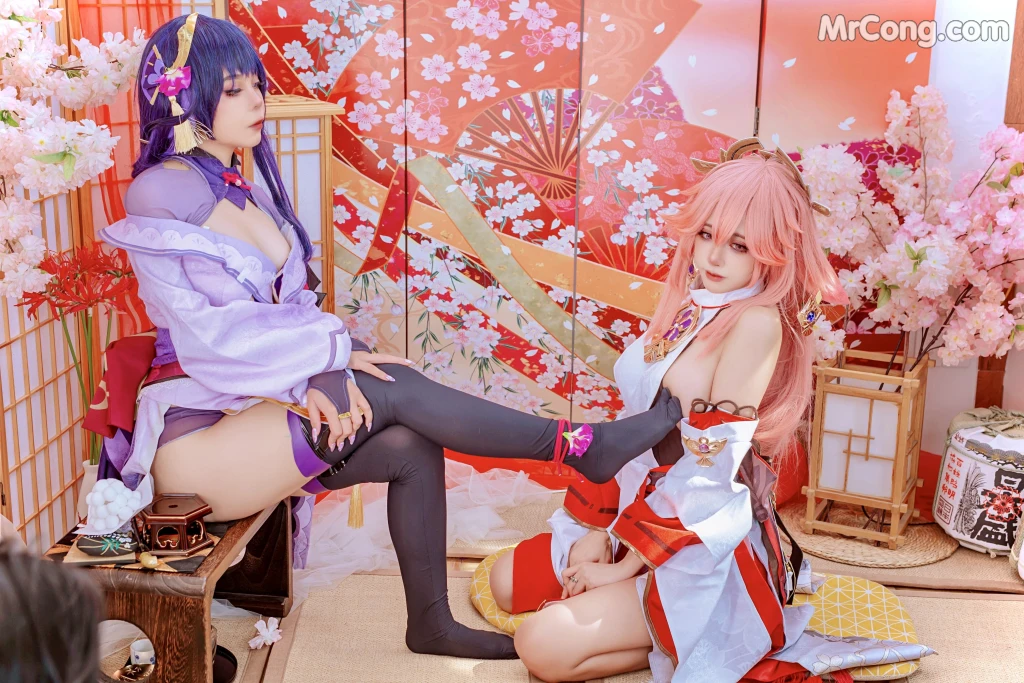 Coser@Byoru: Yae Miko x Raiden Shogun (95 photos)