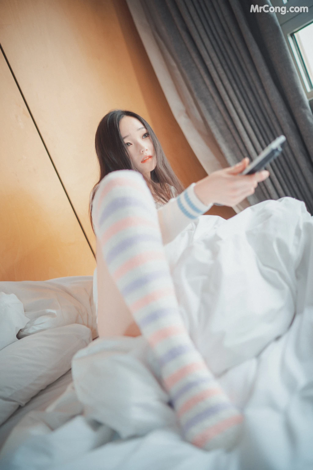 DJAWA Photo – Bambi (밤비): “Homebody Girl” (50 photos) – Page 2