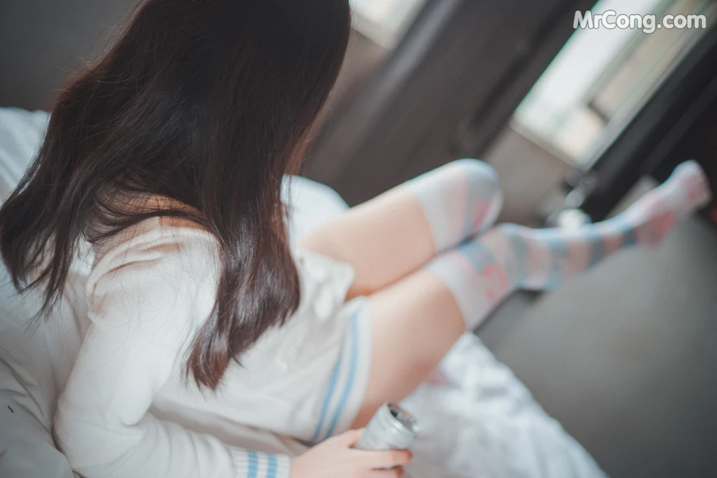 DJAWA Photo – Bambi (밤비): “Homebody Girl” (50 photos) – Page 5