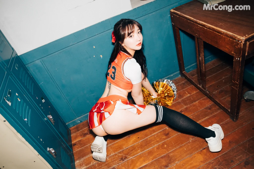 [Loozy] Son Ye-Eun (손예은): CHEER UP (92 photos)