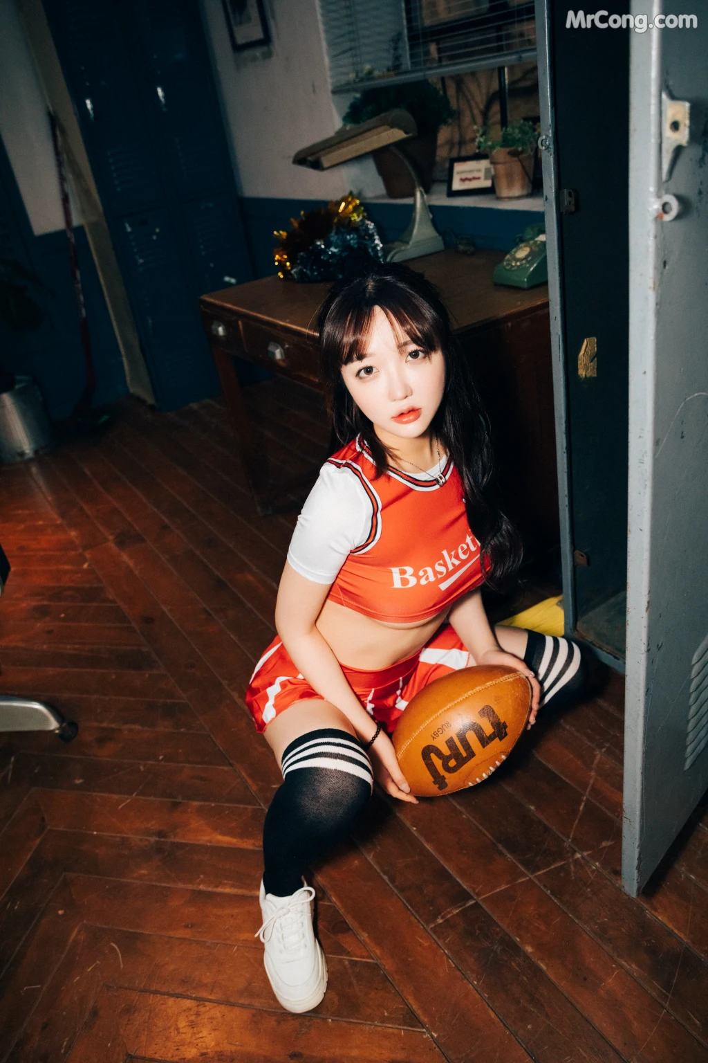 [Loozy] Son Ye-Eun (손예은): CHEER UP (92 photos) – Page 2