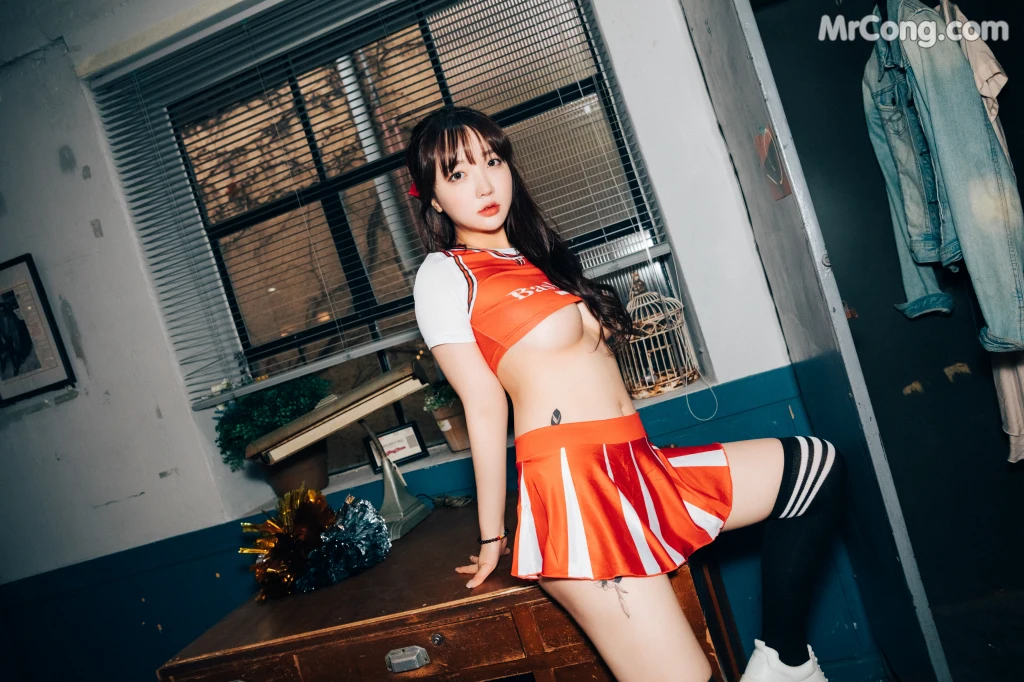[Loozy] Son Ye-Eun (손예은): CHEER UP (92 photos) – Page 2