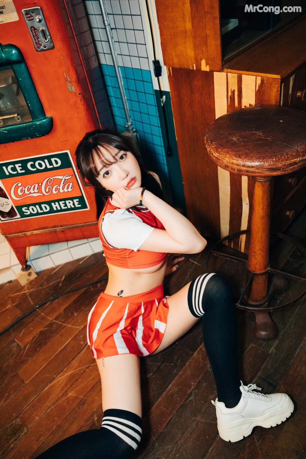 [Loozy] Son Ye-Eun (손예은): CHEER UP (92 photos) – Page 4