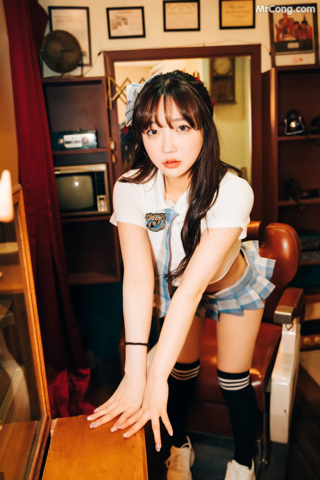 [Loozy] Son Ye-Eun (손예은): CHEER UP (92 photos) – Page 6