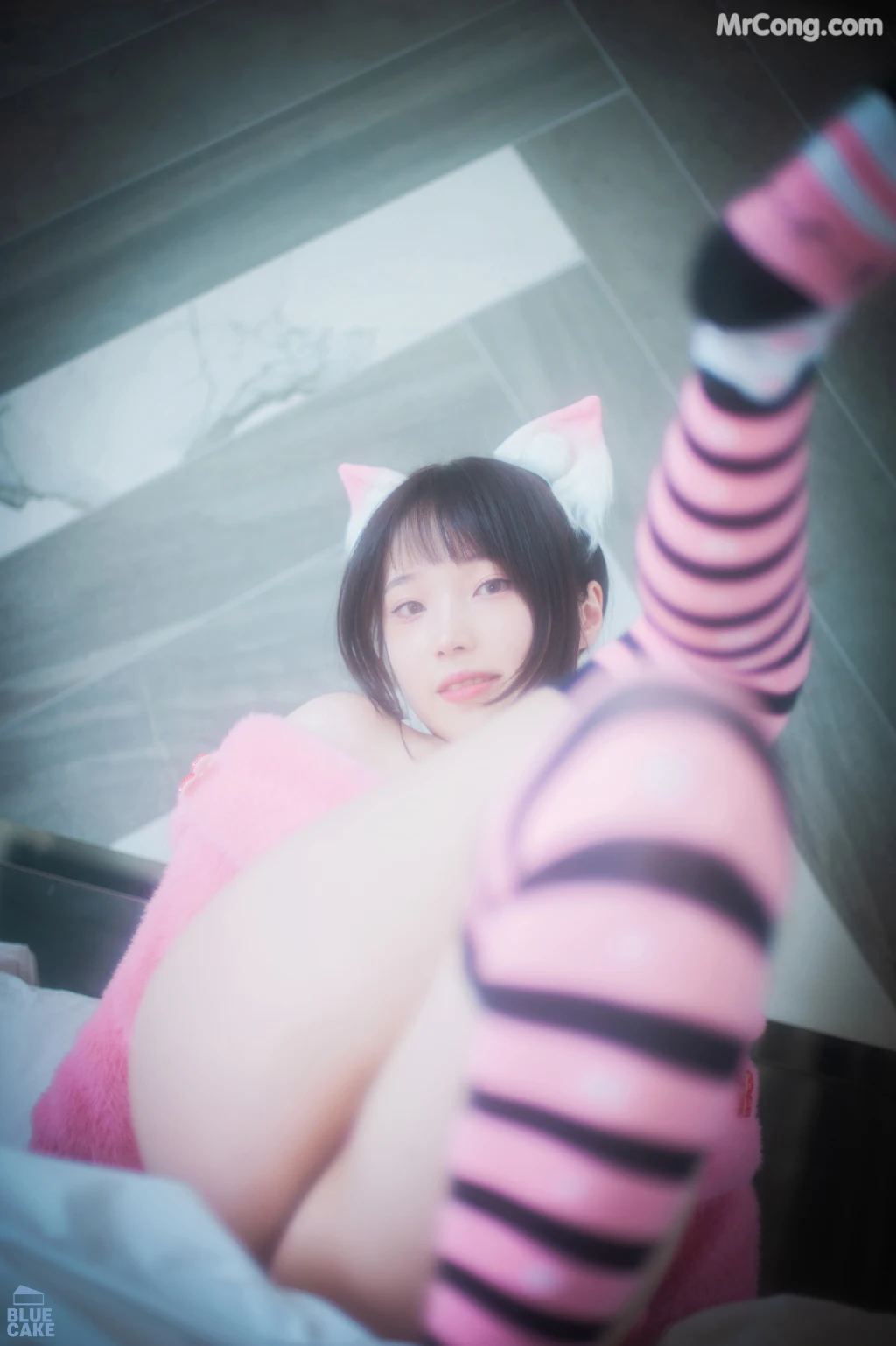 [BLUECAKE] Bambi (밤비): Naughty Cats Pink & Mint RED (145 photos) – Page 2
