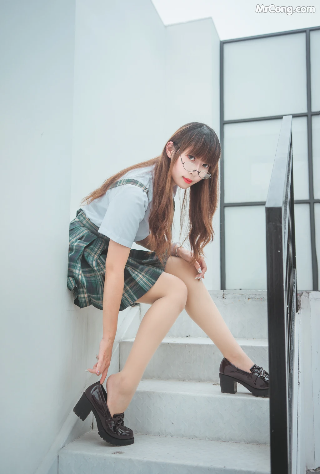Coser@Money冷冷 No.009: JK (17 photos)