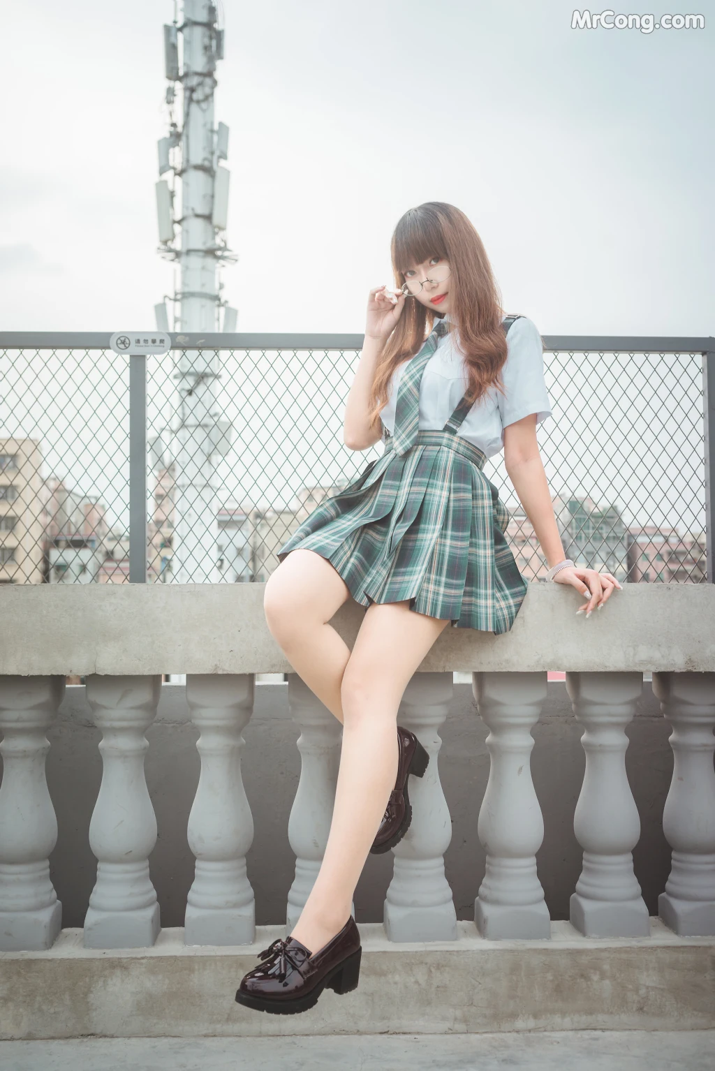 Coser@Money冷冷 No.009: JK (17 photos)