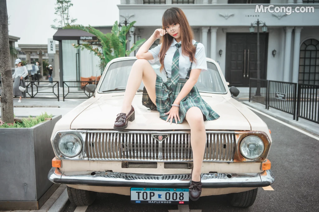 Coser@Money冷冷 No.009: JK (17 photos)