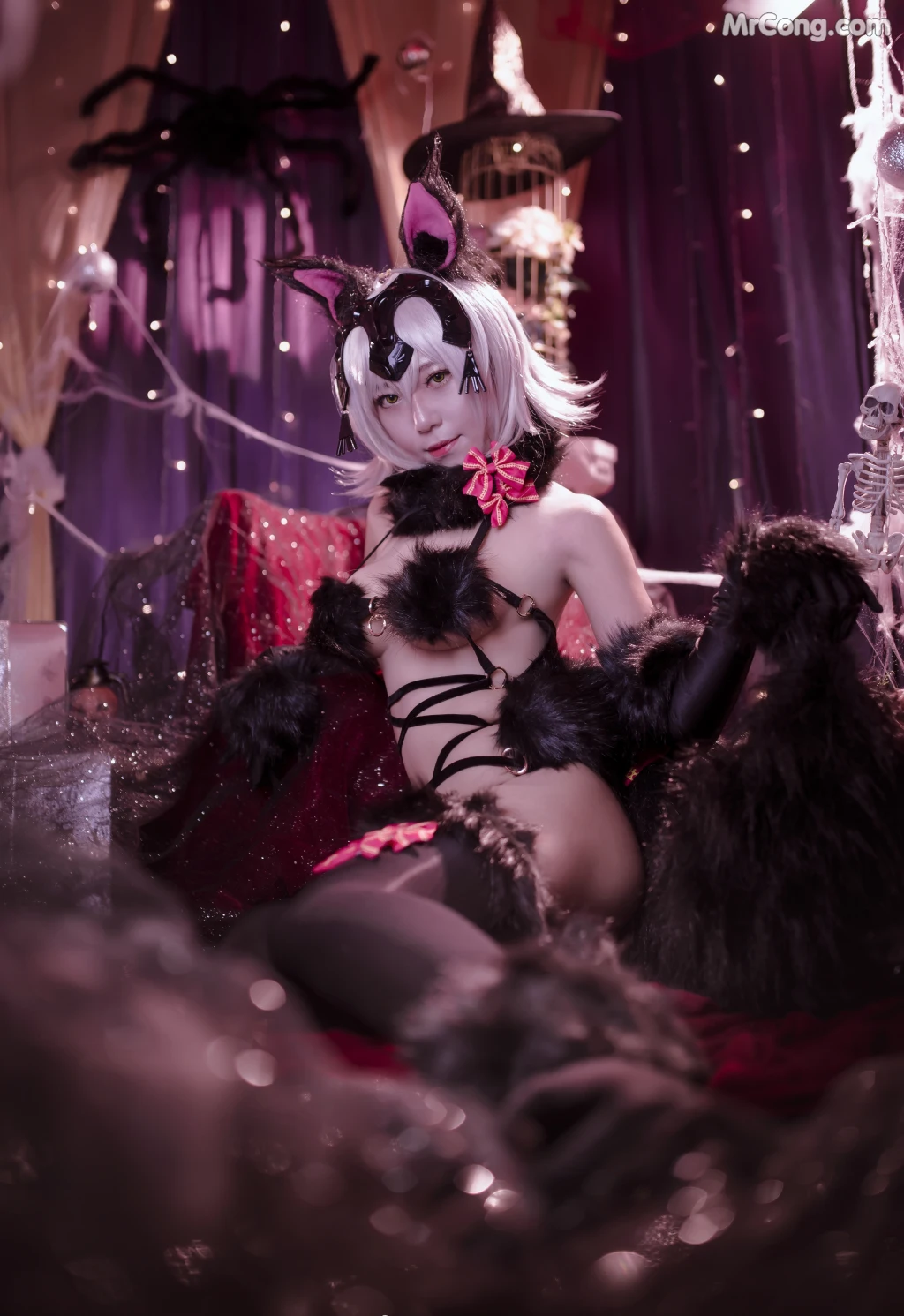 Coser@Money冷冷 No.010: 贞德 (8 photos)