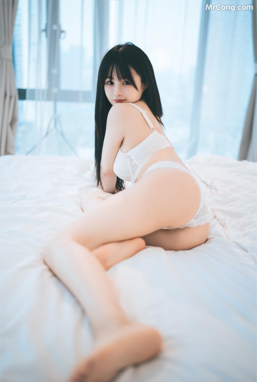 Coser@桜井宁宁 Vol.052: 人妻 (51 photos) – Page 2