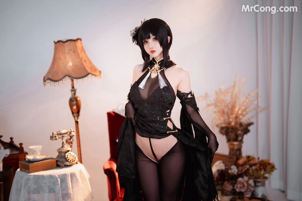 Coser@rioko凉凉子 Vol.096: 黑白镇海双人 (35 photos + 1 video)