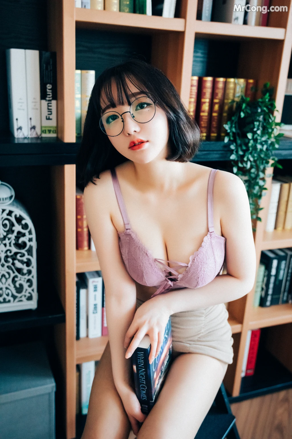 [Loozy] Son Ye-Eun (손예은): Librarian Girl (84 photos + 2 videos) – Page 2