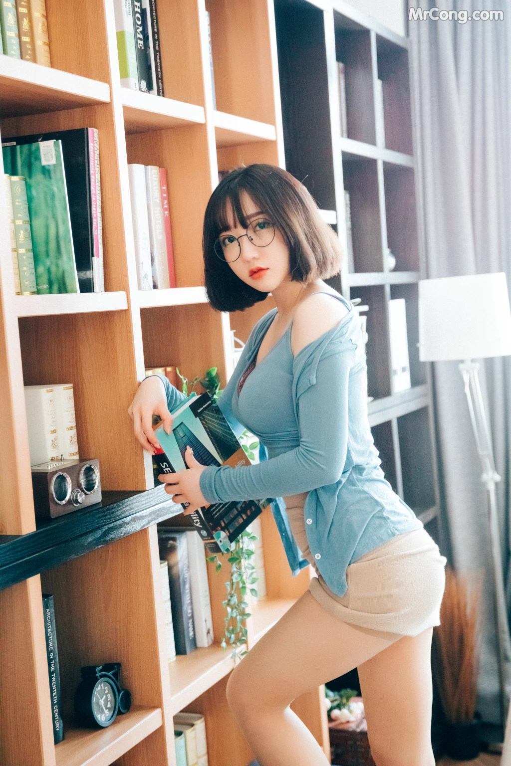 [Loozy] Son Ye-Eun (손예은): Librarian Girl (84 photos + 2 videos) – Page 6