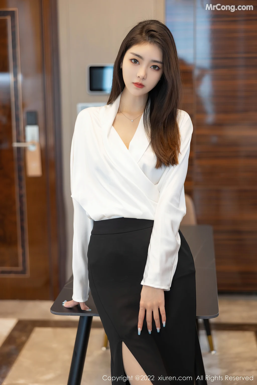 XIUREN No.4869: Ke Le Vicky (可樂Vicky) (71 photos) – Page 2