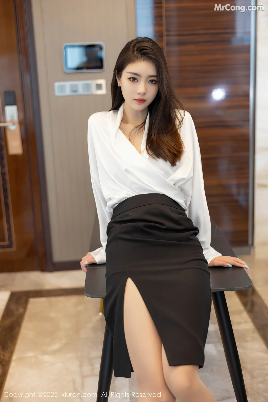 XIUREN No.4869: Ke Le Vicky (可樂Vicky) (71 photos) – Page 2