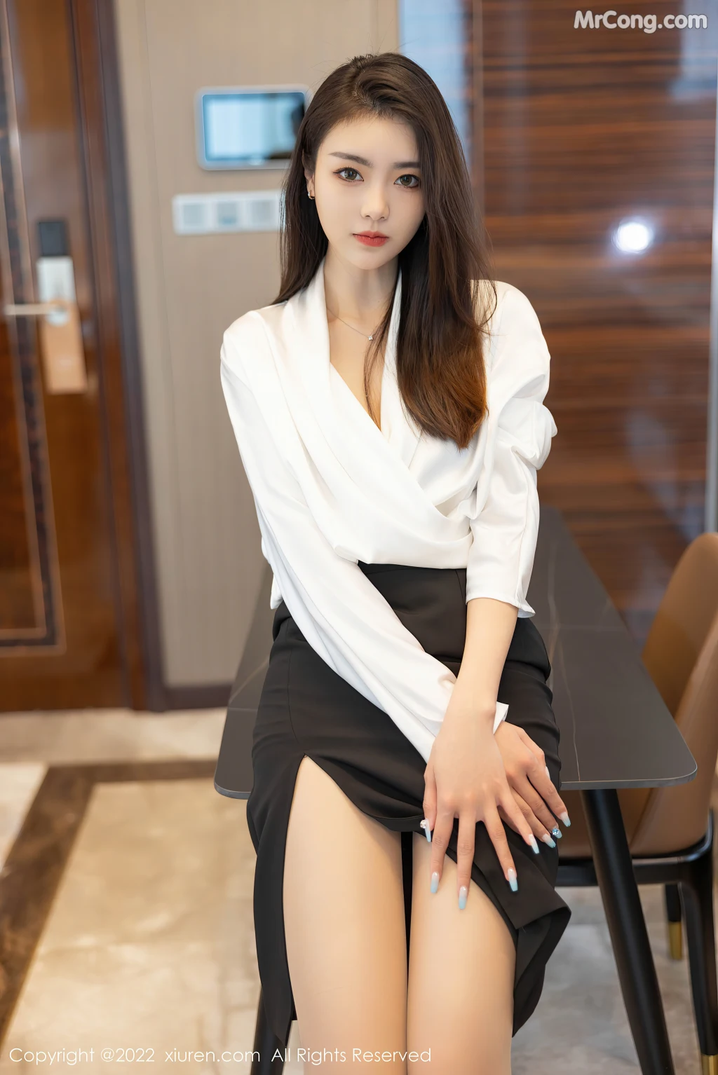 XIUREN No.4869: Ke Le Vicky (可樂Vicky) (71 photos) – Page 3