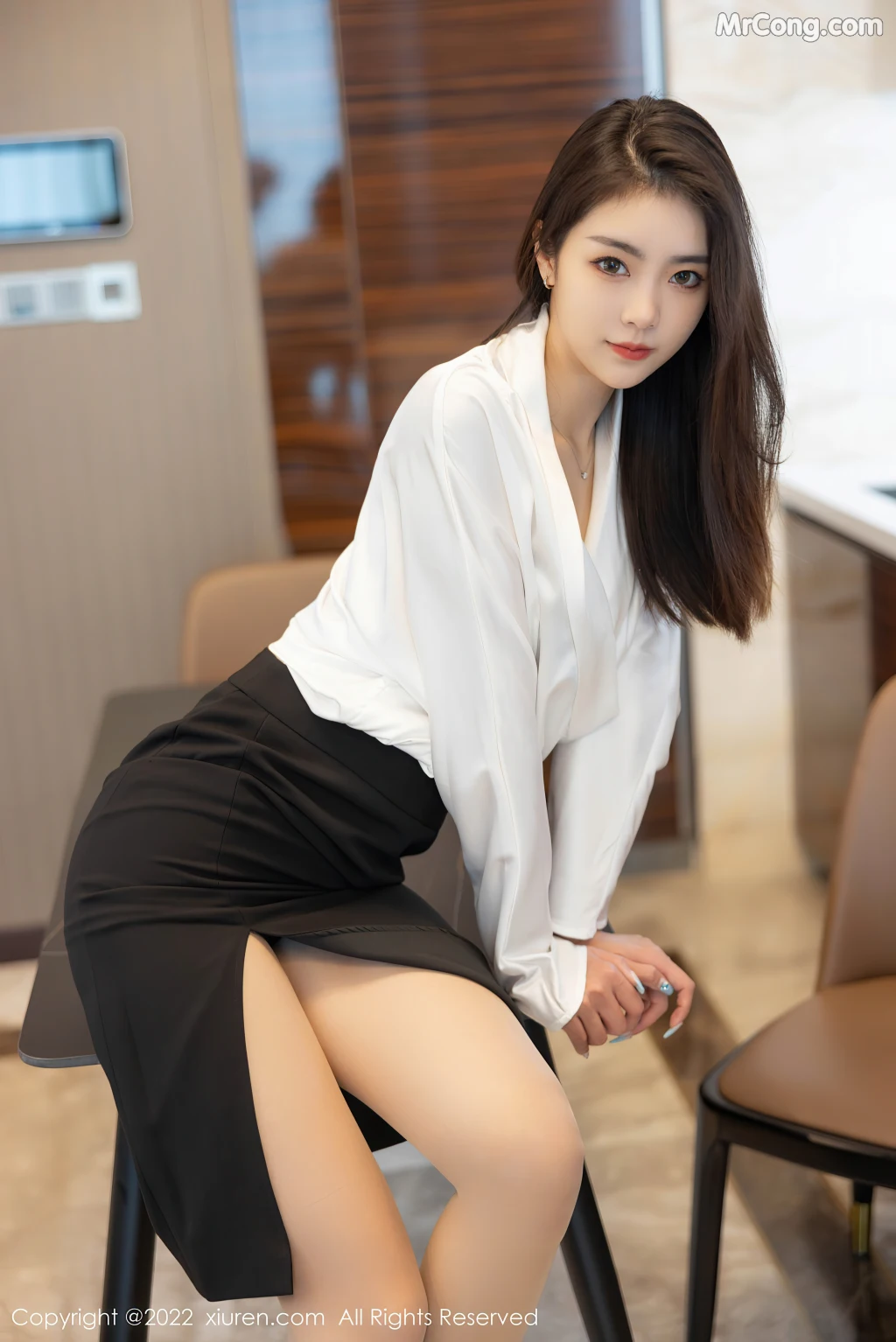 XIUREN No.4869: Ke Le Vicky (可樂Vicky) (71 photos) – Page 3