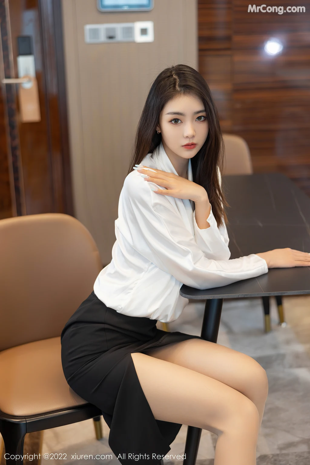 XIUREN No.4869: Ke Le Vicky (可樂Vicky) (71 photos) – Page 5