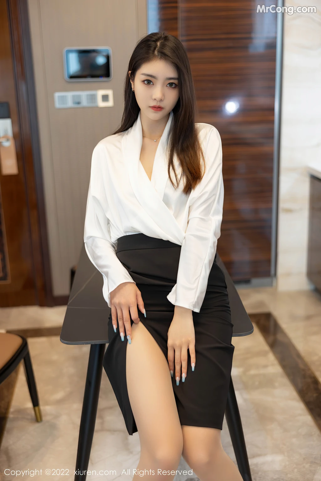XIUREN No.4869: Ke Le Vicky (可樂Vicky) (71 photos) – Page 7