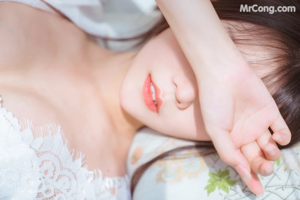 Coser@香草喵露露 No.005: 玻璃房少女 (76 photos)