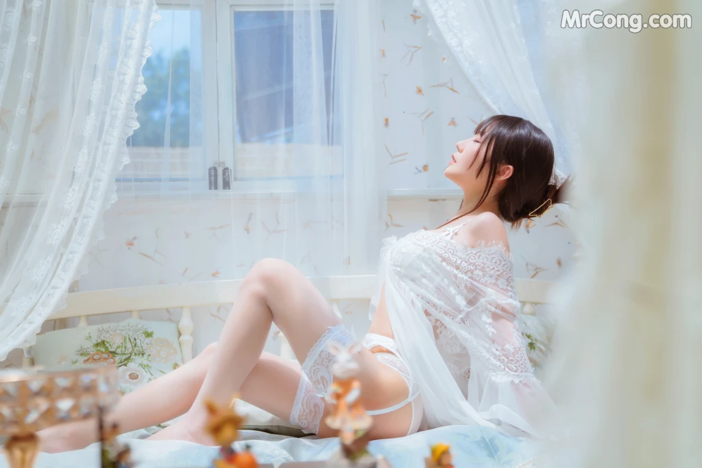 Coser@香草喵露露 No.005: 玻璃房少女 (76 photos) – Page 3