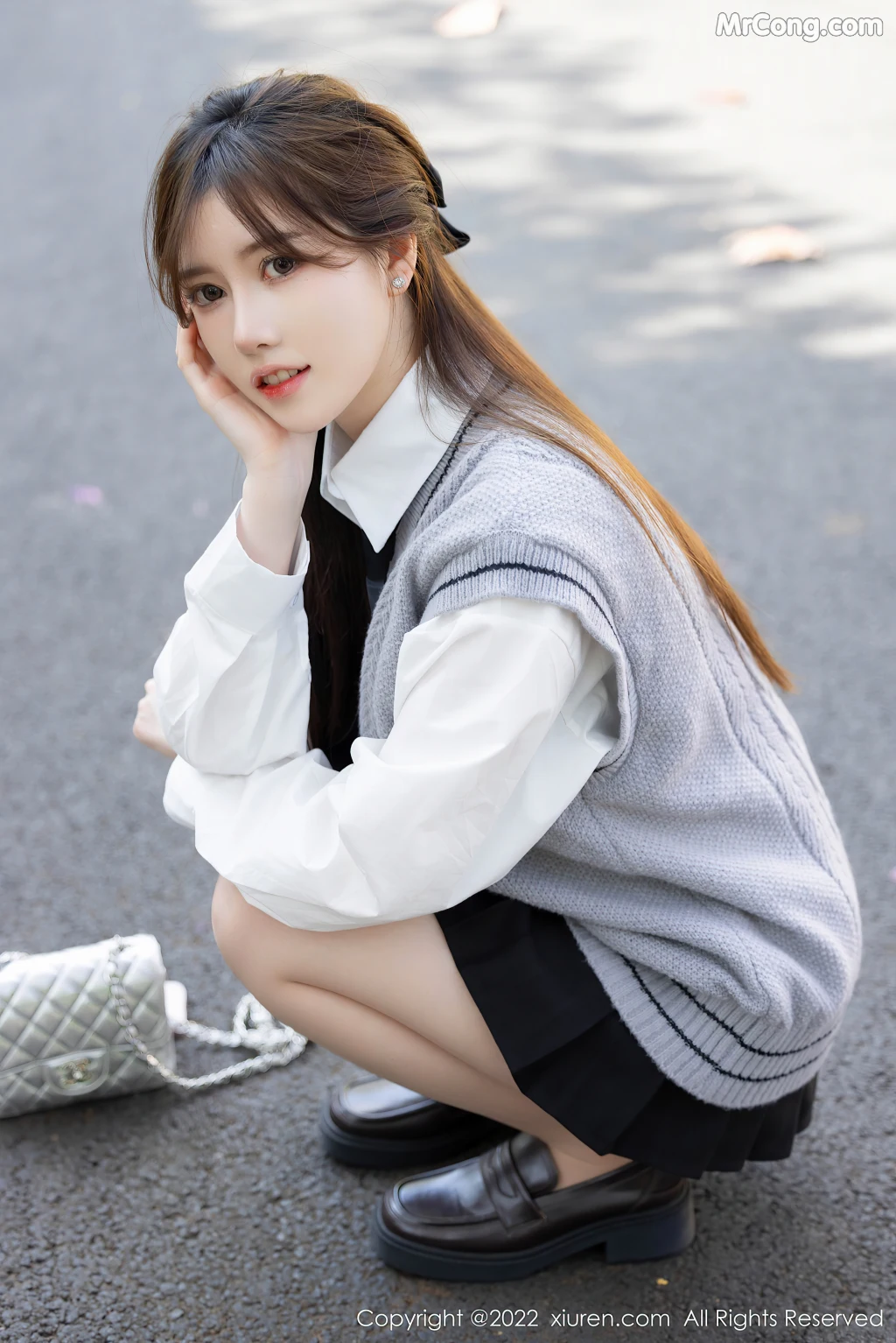 XIUREN No.4896: 美桃酱 (53 photos)