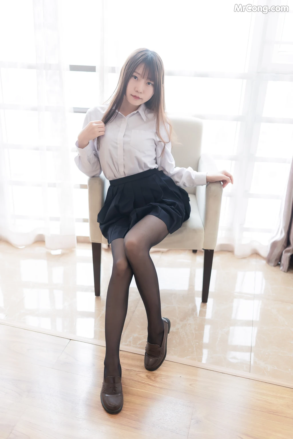Coser@香草喵露露 No.006: 黑丝萌妹 (44 photos) – Page 3