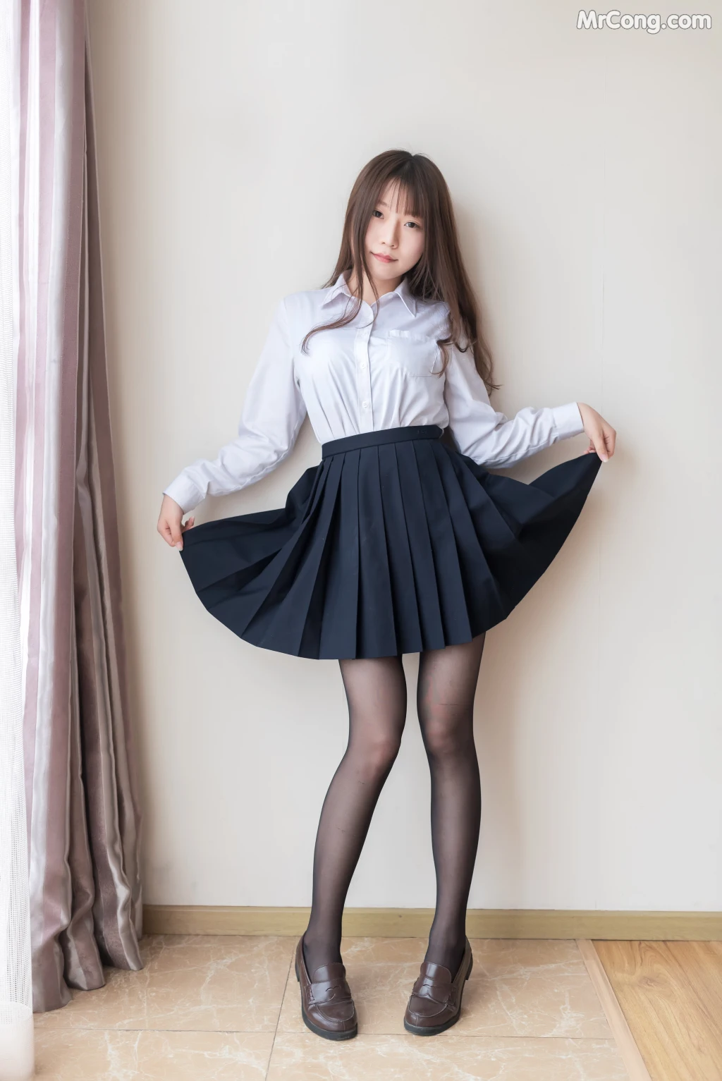 Coser@香草喵露露 No.006: 黑丝萌妹 (44 photos) – Page 5