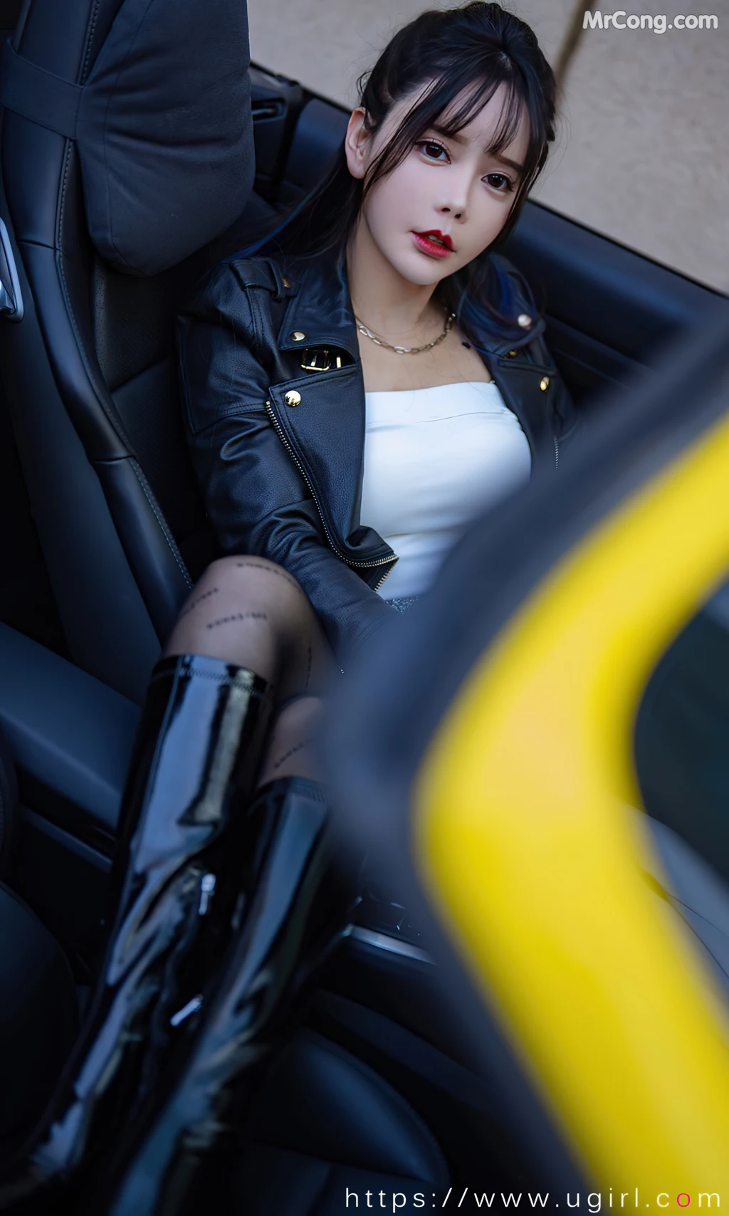 UGIRLS – Ai You Wu App No.2340: Ai Xiao Qing (艾小青) (35 photos)