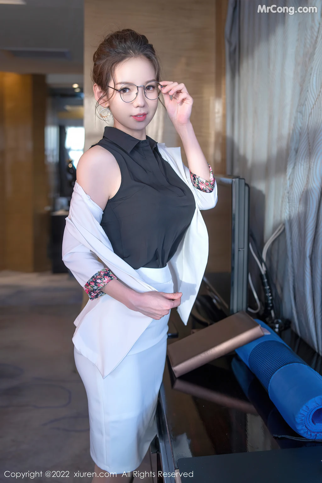 XIUREN No.4917: 大美媚京 (63 photos) – Page 2